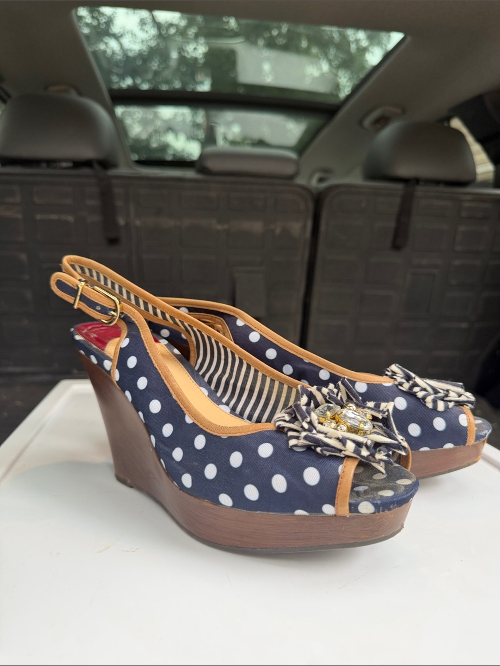Gianni Bini Navy Polka Dot Wedge Slingbacks with Tan Trim